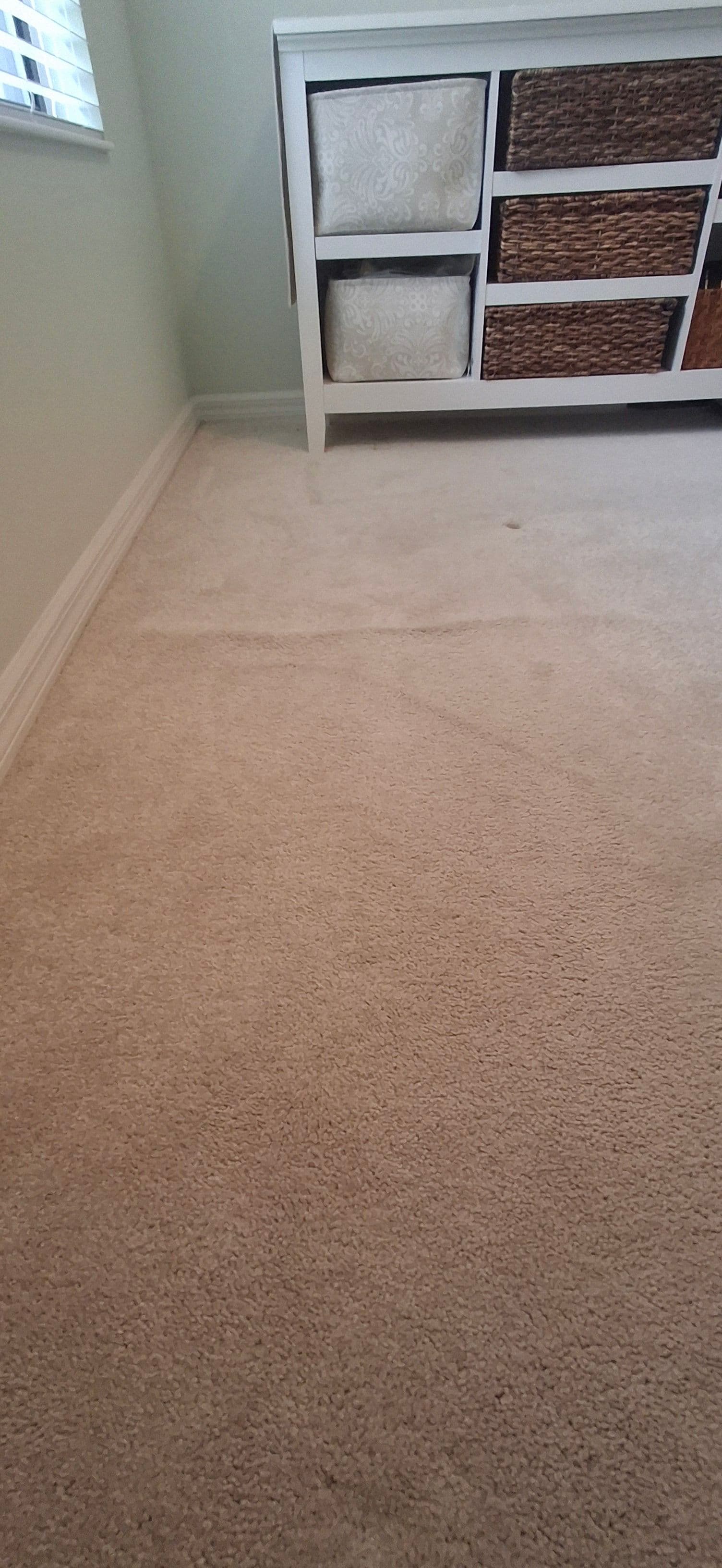 Gallery photos for Freshly Restretched Carpet in a Cozy Room: Image #1